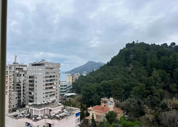 Elly Apartment 2